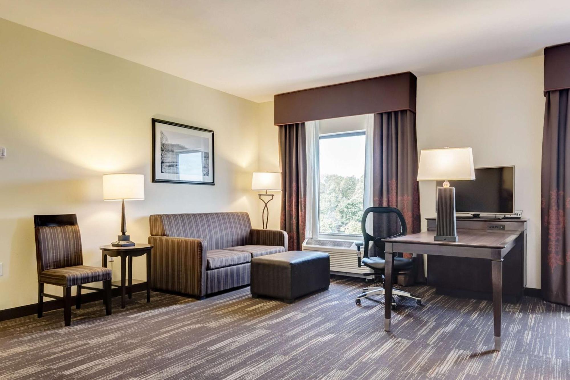 Hampton Inn Поплар Блафф Экстерьер фото